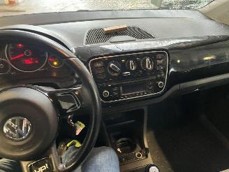 Volkswagen Up! 1.0 high up! BlueMotion NAP! picture 18