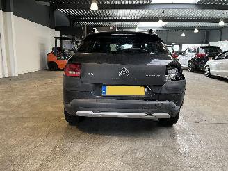 Citroën C4 cactus 1.2 PureTech Rip Curl 100.000 NAP! picture 4