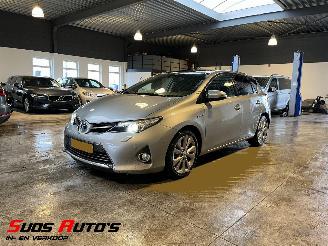 Schadeauto Toyota Auris 1.8 Hybrid NAP! 2013/3
