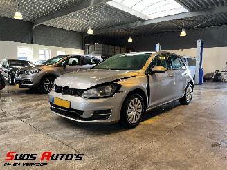 Auto incidentate Volkswagen Golf 1.6 TDI Comfortline NAP! 2013/7