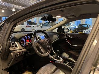 Opel Astra Sports Tourer 1.4 Turbo Sport picture 15