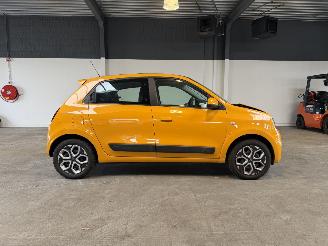 Renault Twingo 1.0 SCe Collection picture 6