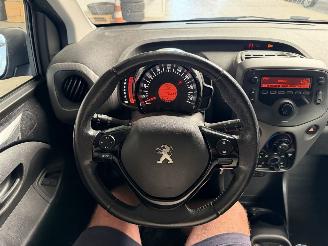 Peugeot 108 1.0 VTi Active NL NAP! picture 21