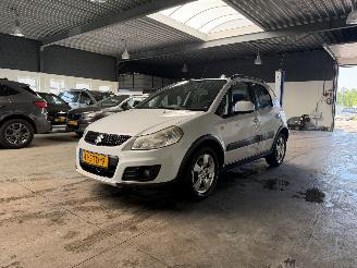 skadebil auto Suzuki SX4 1.6 Exclusive Automaat 2011/11