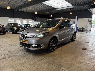 Coche accidentado Renault Grand-scenic 1.5 dCi Bose Automaat! 2015/3