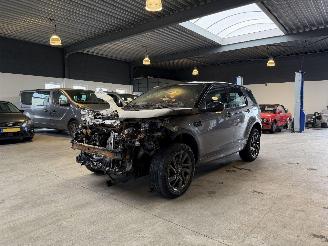 damaged passenger cars Land Rover Discovery Sport 2.0 TD4 HSE Luxury 2017/12