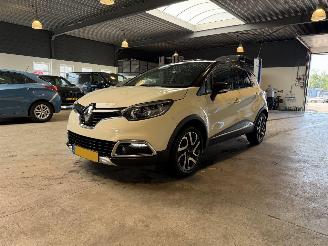 Voiture accidenté Renault Captur 0.9 TCe 2015/3