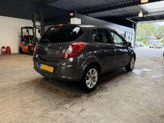 Opel Corsa 1.2-16V Cosmo picture 5