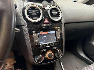 Opel Corsa 1.2-16V Cosmo picture 22