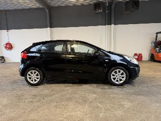 Kia Rio 1.2 CVVT picture 6