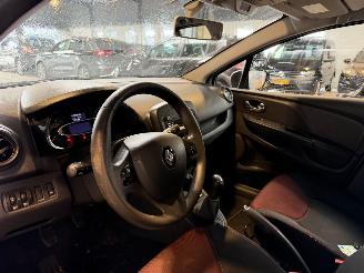 Renault Clio 1.5 dCi ECO Authentique picture 18