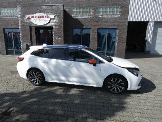 Schadeauto Toyota Corolla Touring Sports 1.8 Hybrid Dynamic 2021/5