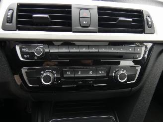 BMW 3-serie Touring 318i Cent.Hi.Ex. picture 19