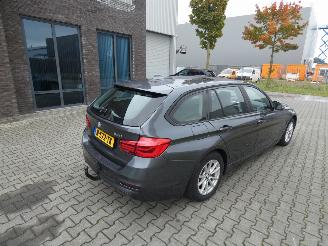 BMW 3-serie Touring 318i Cent.Hi.Ex. picture 3