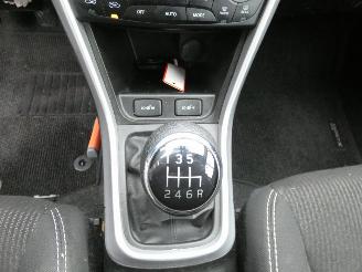 Suzuki S-Cross S-Cross 1.4 B.jet Select Smart Hybrid picture 19