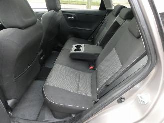 Toyota Auris Touring Sports 1.8 Hybr. Lease picture 12