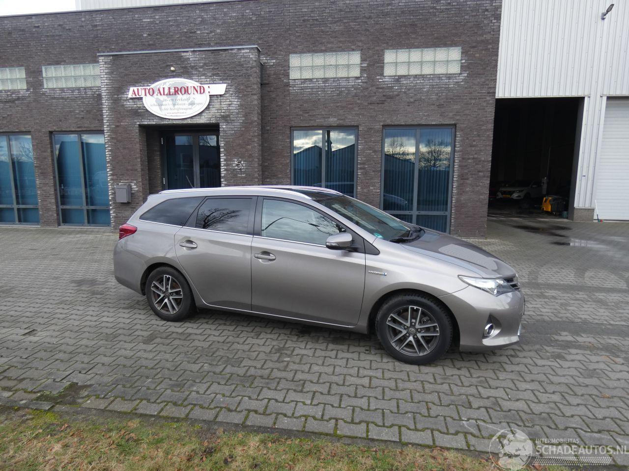 Toyota Auris Touring Sports 1.8 Hybr. Lease