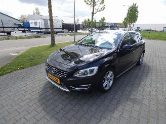 Volvo V-60 PLUG IN HYBRID 2.4 D6 AWD Pl.i Sum. picture 9