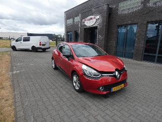 Renault Clio 0.9 TCe Dynamique picture 2