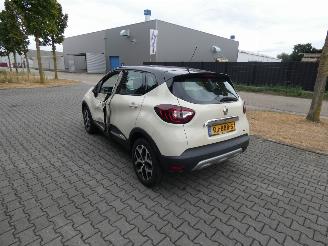 Renault Captur 0.9 TCe Intens picture 5