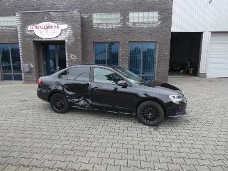 Avarii autoturisme Volkswagen Jetta 1.2 TSI Trendline 2015/1