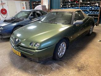 Schadeauto Alfa Romeo Spider Spider (916) Cabrio 2.0 16V Twin Spark (AR16.201) 1995/12