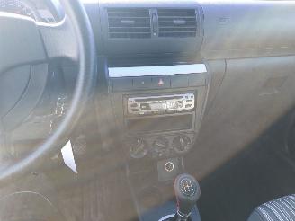 Volkswagen Fox Fox (5Z) Hatchback 1.2 picture 9