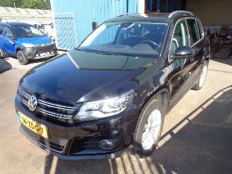 skadebil auto Volkswagen Tiguan (5N1/2) SUV 1.4 TSI 16V (CAVD) 2012/10