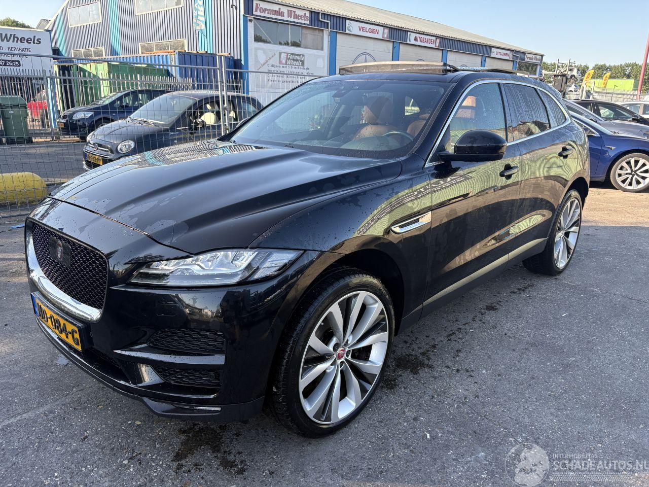 Jaguar F-Pace 2.0D 132KW Autom. Pano Clima Navi AWD Portfolio NAP