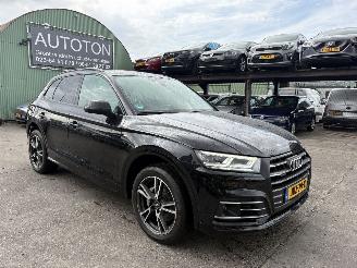 skadebil auto Audi Q5 55 TFSI E 185KW Competition Quattro Autom. Clima Navi S-Line 2020/9