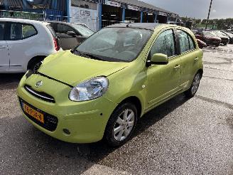 Damaged car Nissan Micra 1.2 59KW Clima Navi Pano Keyless 5-Drs NAP 2011/2