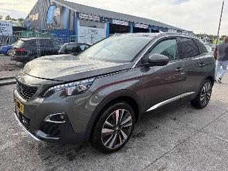 Coche accidentado Peugeot 3008 1.2 96KW Clima Navi Camera Led Premium Blue Lease NAP 2019/6