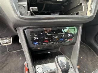 Volkswagen Tiguan 1.4 TSI 110KW eHybrid DSG R-Line Pano Clima Navi 360 Camera  Business picture 14