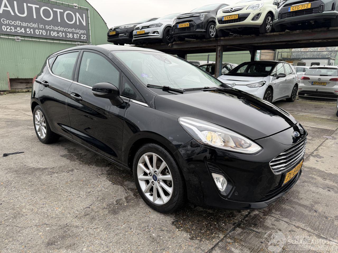 Ford Fiesta 1.0 Ecoboost 74KW Clima Navi Camera Led Titanium NAP