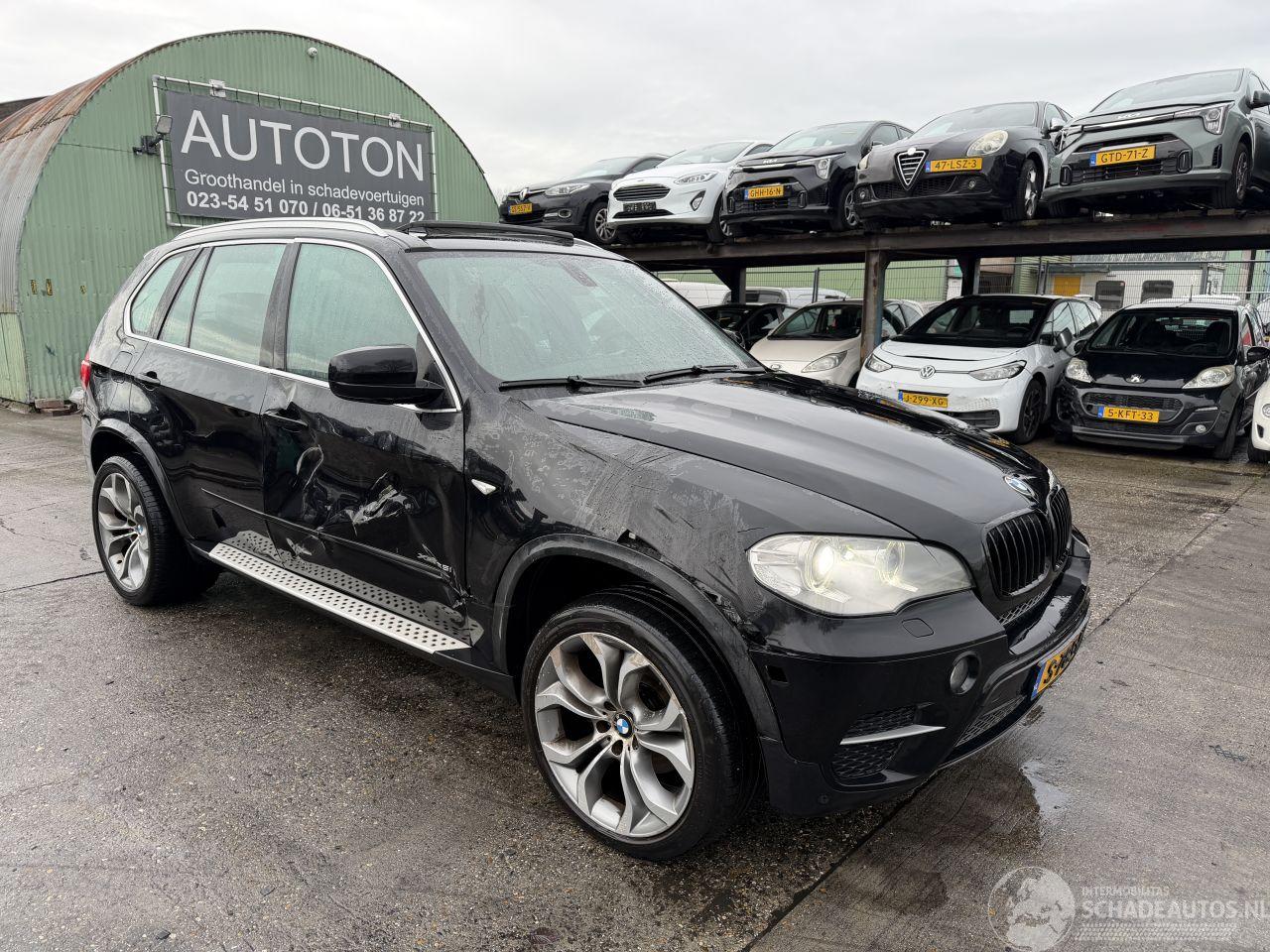 BMW X5 3.0 xDrive35i 225KW Autom. Pano Clima Navi Camera High Executive