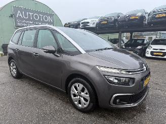 skadebil auto Citroën Grand C4 Picasso 1.2 96KW Clima Navi Led 7-Pers Business 2017/7