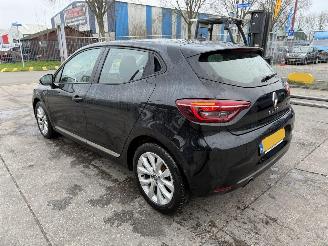 Avarii autoturisme Renault Clio 1.0 TCE 74KW Clima Led Zen 5-Drs NAP 2019/8