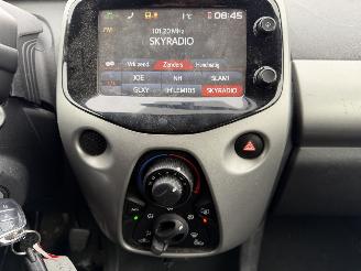 Citroën C1 1.0 e-VTi 51KW Shine Airco Led 5-Drs NAP picture 9