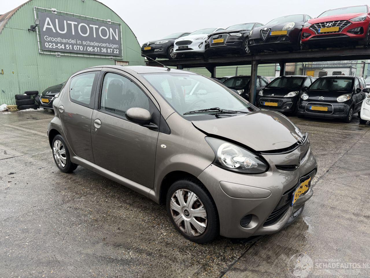 Toyota Aygo 1.0 VVT-I 50KW Airco 5-Drs Comfort