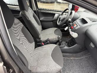 Toyota Aygo 1.0 VVT-I 50KW Airco 5-Drs Comfort picture 7