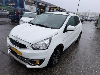 Mitsubishi Space-star 1.2 59KW Airco Navi Connect Pro 5-Drs picture 6