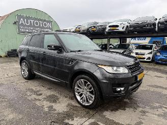 uszkodzony samochody osobowe Land Rover Range Rover sport 3.0 TDV6 190KW Clima Navi Pano HSE Dynamic 2014/10