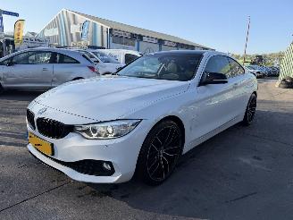 krockskadad bil auto BMW 4-serie 420I 135KW Autom. Clima Navi Leer High Executive NAP 2014/2