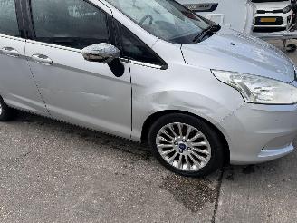 Ford B-Max 1.0 Ecoboost 74KW Titanium Clima Led NAP picture 15