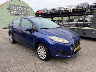 krockskadad bil auto Ford Fiesta 1.0 48KW Airco Navi Style 5-Drs NAP 2014/1