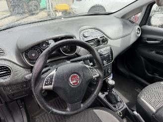 Fiat Punto Evo 0.9 Twinair 63KW Airco Pop 5-Deurs NAP picture 9
