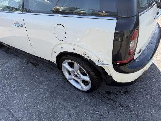 Mini Clubman 1.6 Cooper 88KW Pano Clima Chili picture 14