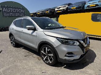 Nissan Qashqai 1.3 DIG-T Autom. Pano Clima Navi Camera picture 3