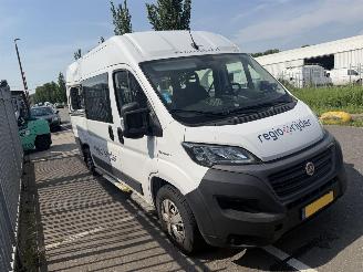 skadebil auto Fiat Ducato 79 kWH Autom. 90KW 6 Persoons Rolstoellift 2022/9