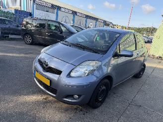 Toyota Yaris 1.3 VVTi 74KW Automaat Clima Aspiration NAP picture 3